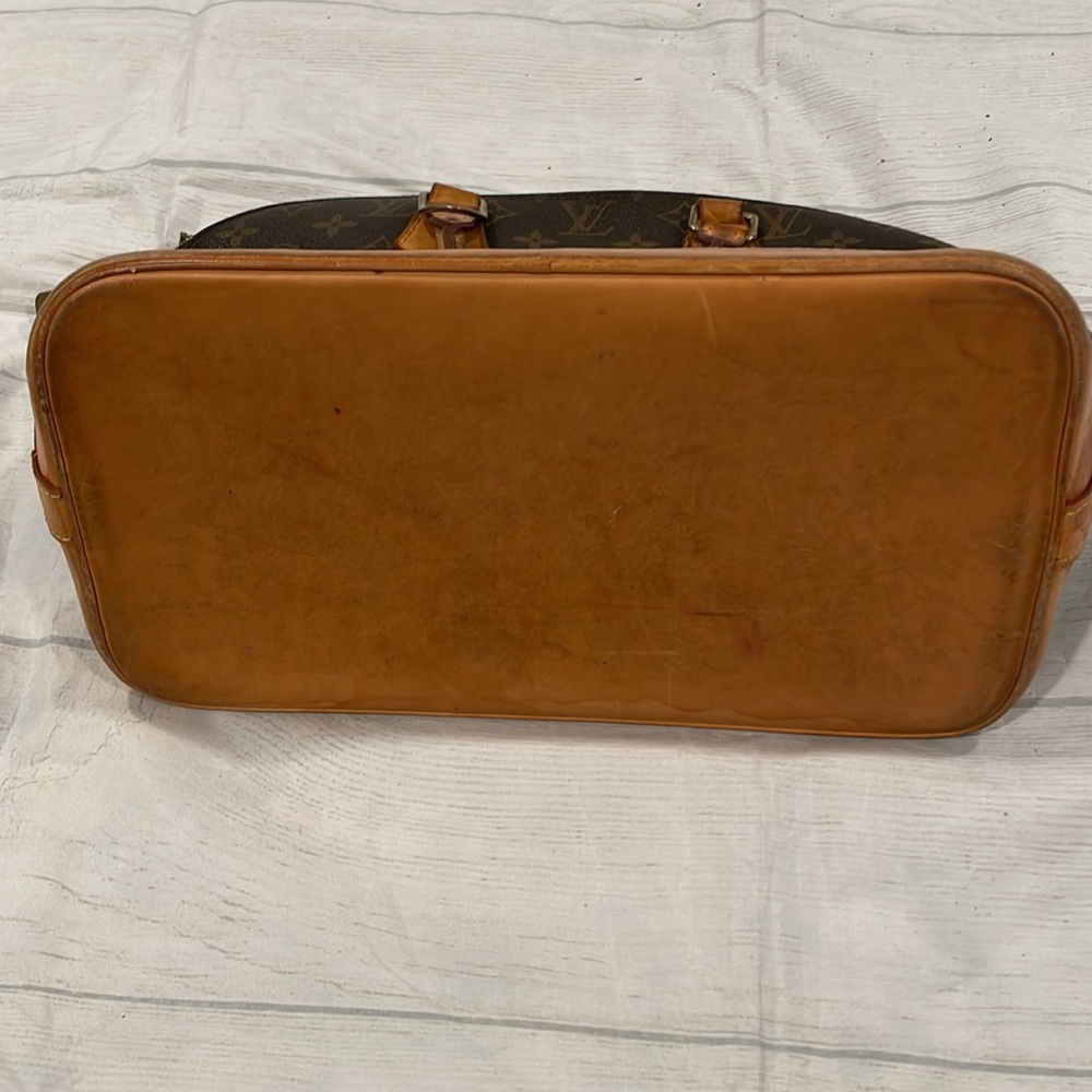 Louis Vuitton Alma PM bag used - Picture 5 of 15